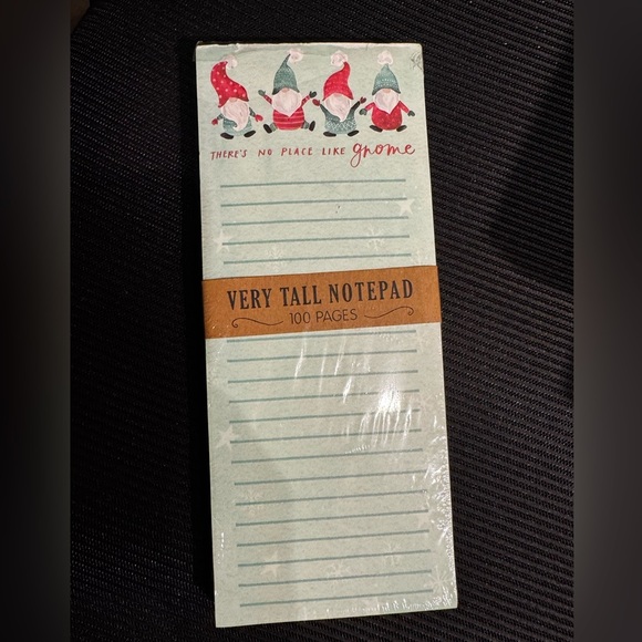 Winter Gnome Tall Note Pad with magnet - Picture 1 of 3